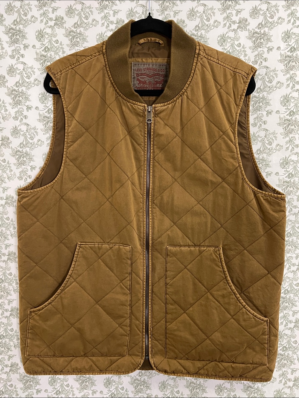 Levi's Men's Quilted Bomber Utility Vest - Brown/Tan - Size M